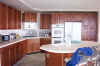 kitchen cabs2.JPG (269708 bytes)